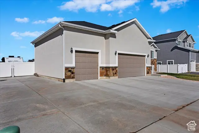 4448 W 5325 S, Hooper, UT 84315 - Image #2