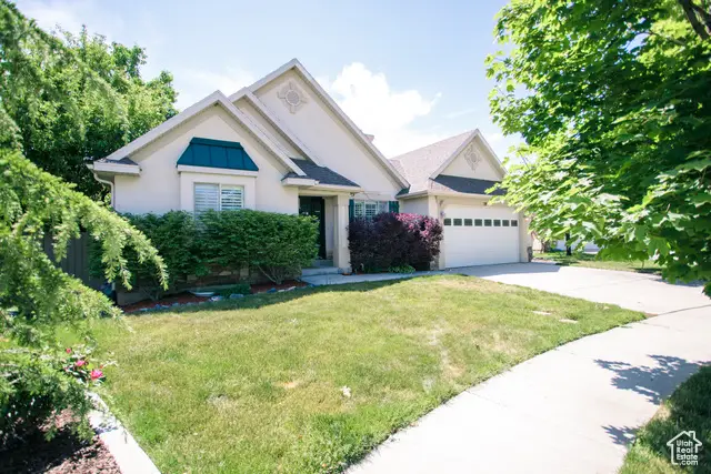 2645 W Pebble Creek Ln W, Lehi, UT 84043 - Image #2