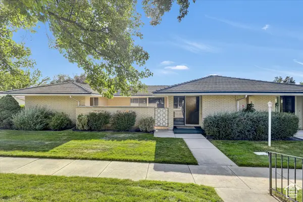 1872 E 5150 S, Holladay, UT 84117