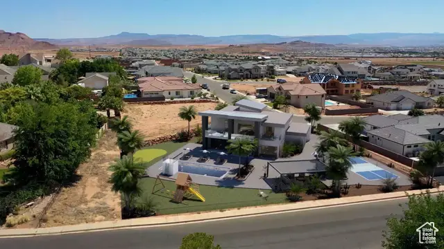 1067 E Bronco Dr, Washington, UT 84780 - #3