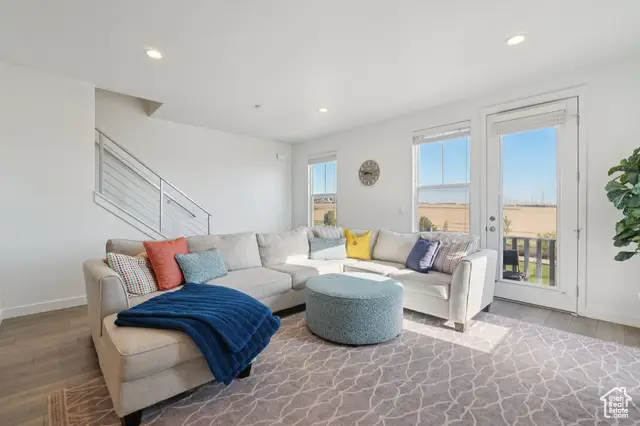 5753 W Lake Ave S, South Jordan, UT 84009 - Image #3