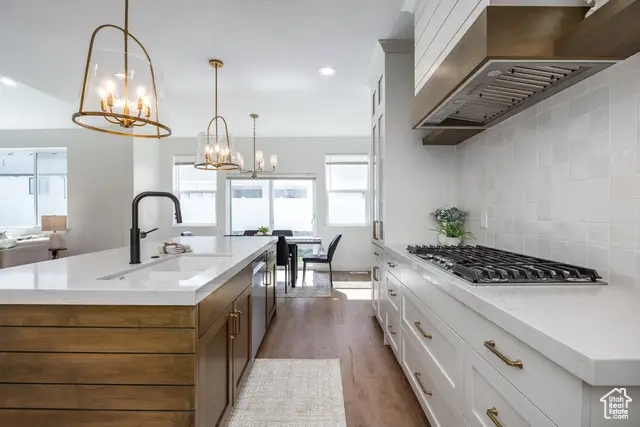 2039 S Roan Ave, Saratoga Springs, UT 84045 - Image #2