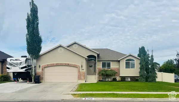 1918 S 2465 W, Syracuse, UT 84075