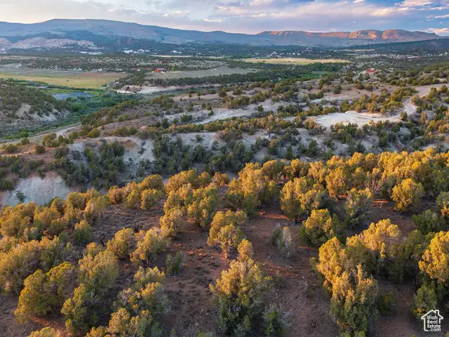 12536 E Solitude Dr, Lapoint, UT 84039 - Image #1