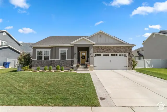 2266 E Village Dr, Spanish Fork, UT 84660 - #2