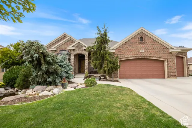 1803 E Crimson Oak Dr, Draper, UT 84020 - Image #1