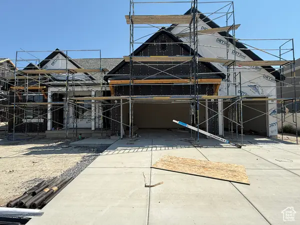 5326 N Honey Suckle Way, Eagle Mountain, UT 84005