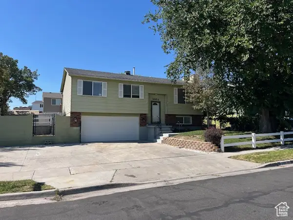 3851 W Squire Crest Dr, Taylorsville, UT 84129