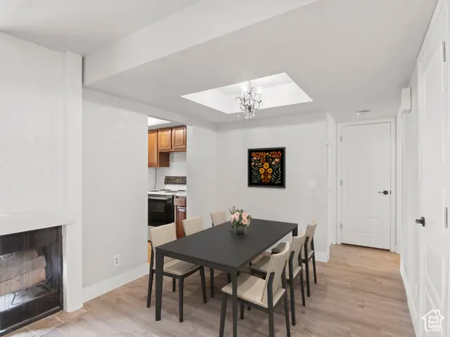 6844 S Countrywoods Cir, Cottonwood Heights, UT 84047 - Image #2