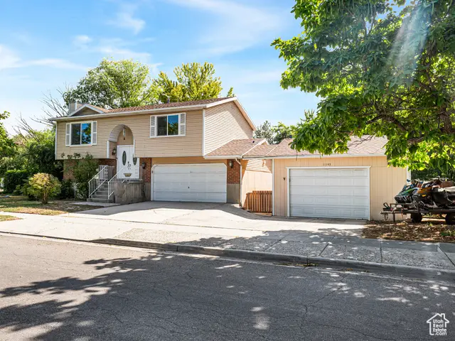 11143 S Sandy Dunes Dr S, Sandy, UT 84094 - Image #1