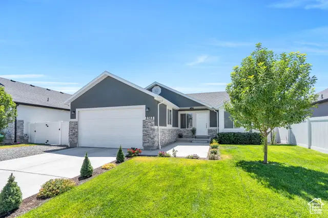 2312 E Quaking Aspen Ln, Eagle Mountain, UT 84005 - Image #3