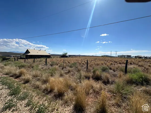 75 N Meadow Ln, La Sal, UT 84530 - Image #3