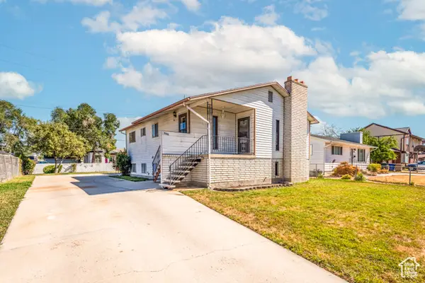 966 W Pioneer Cir S, Salt Lake City, UT 84104