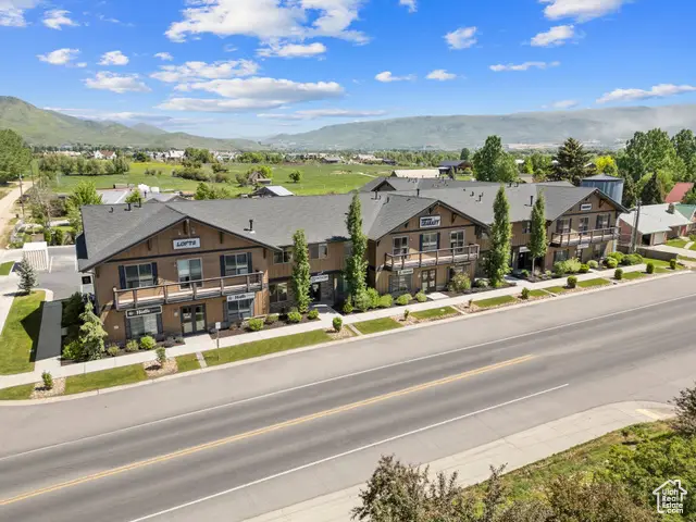 695 E Main St #R-204, Midway, UT 84049 - Image #1