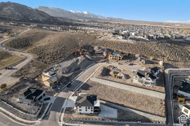 14324 S Robins Nest Cir W #4, Herriman, UT 84096 - Image #3