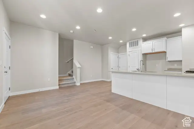 7832 W Alta Springs Ln, Magna, UT 84044 - Image #3