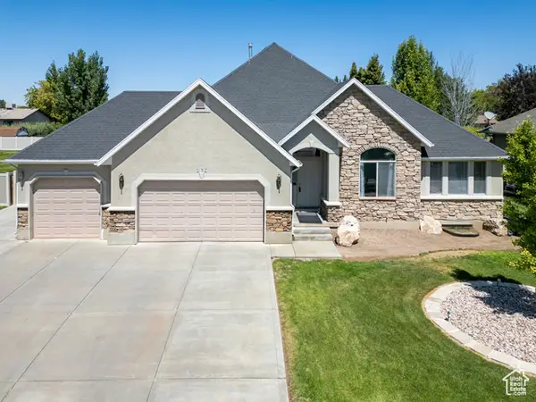 2136 W 2200 S, Syracuse, UT 84075