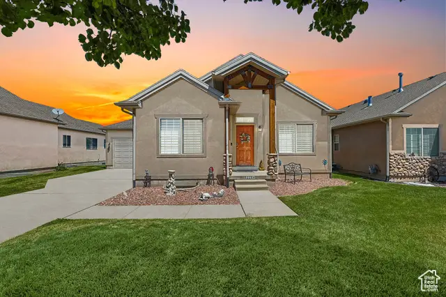 5228 W Ranches Loop Rd, West Jordan, UT 84081 - Image #2