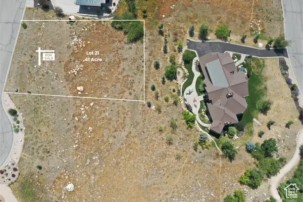 3717 N Red Hawk Cir #21, Eden, UT 84310