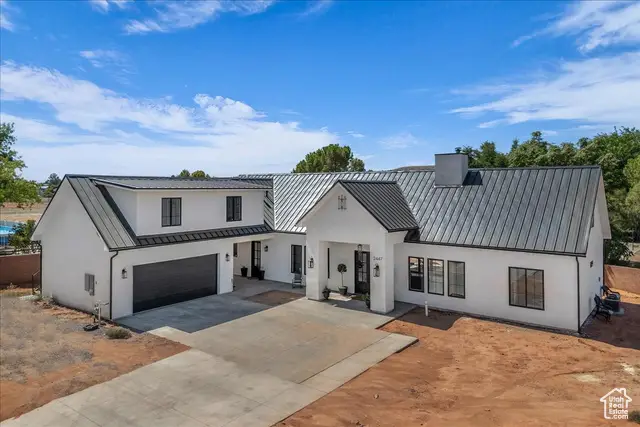 2447 Arrowhead Trl, Santa Clara, UT 84765 - Image #1