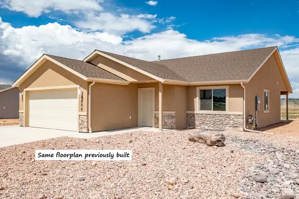3973 N Hawks Landing Loop, Enoch, UT 84721