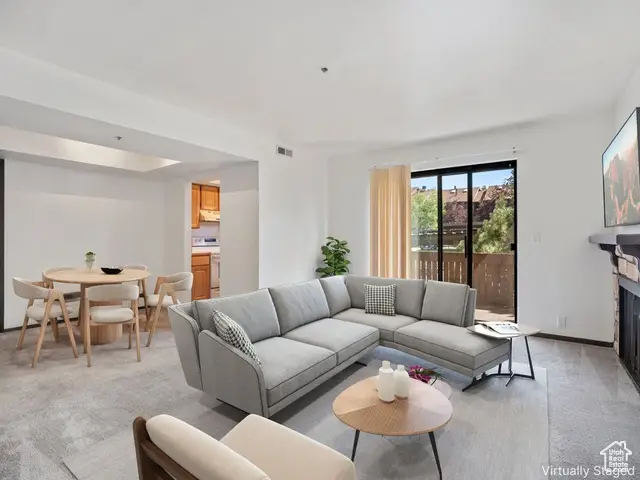 6905 N Powderwood W #7J, Park City, UT 84098 - Image #1