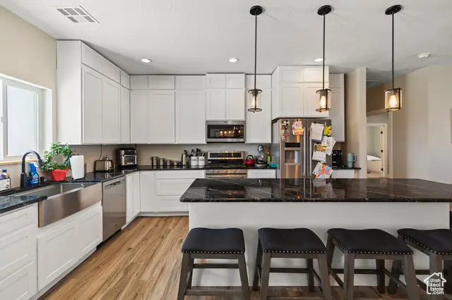 1218 E Highline Rd, Loa, UT 84747 - Image #3