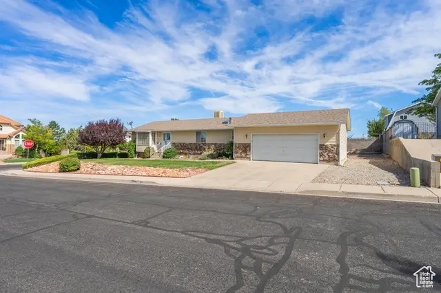 2205 N Bandtail Cir, Cedar City, UT 84721 - Image #2