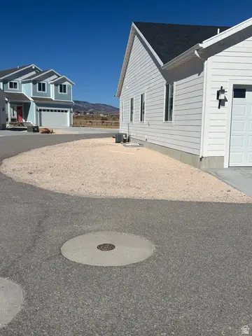 133 E Sailors Way, Garden City, UT 84028 - Image #3
