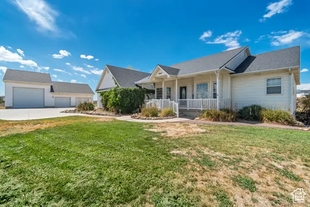 9043 N Cedar Pass Rd, Eagle Mountain, UT 84005 - Image #2