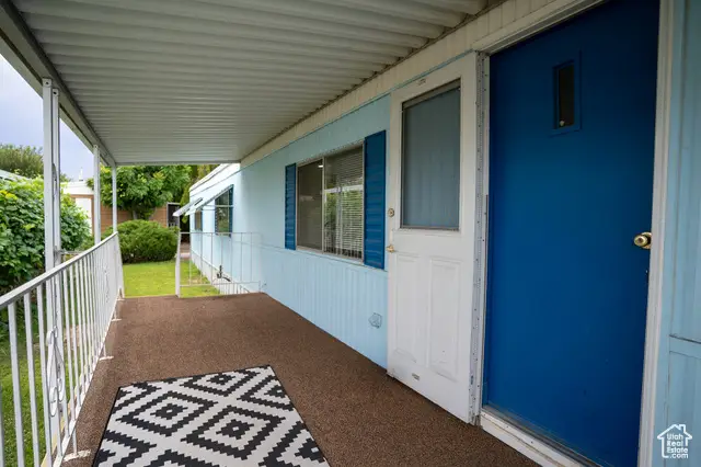 4674 S Aspen Ln, Taylorsville, UT 84123 - Image #3