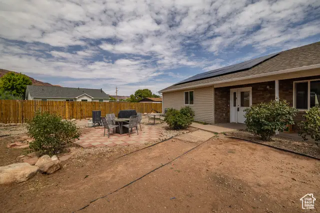 1065 Bowling Alley Ln, Moab, UT 84532 - Image #2