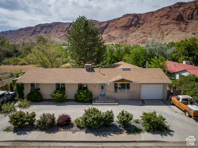 709 W Bartlett Cir, Moab, UT 84532 - Image #1