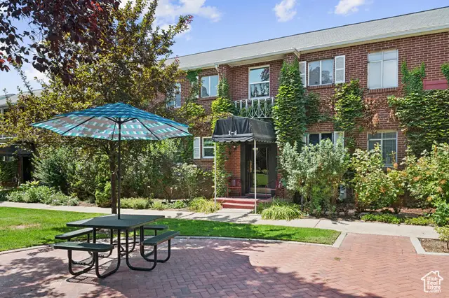 450 E 100 S #4, Salt Lake City, UT 84111 - Image #3