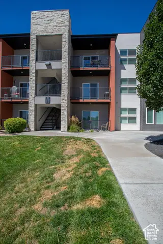 875 S Depot St #A335, Clearfield, UT 84015 - Image #2