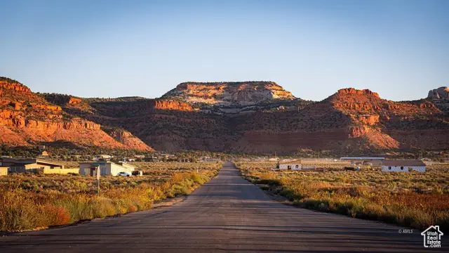 47 Sego Lily Cir, Kanab, UT 84741 - Image #1