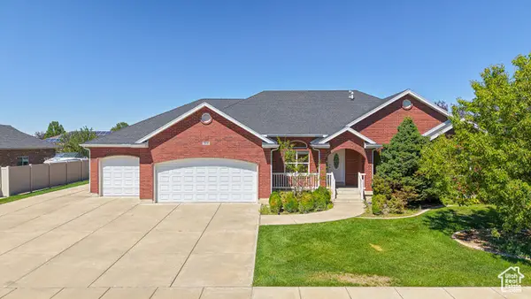 2816 W 960 N, Clinton, UT 84015