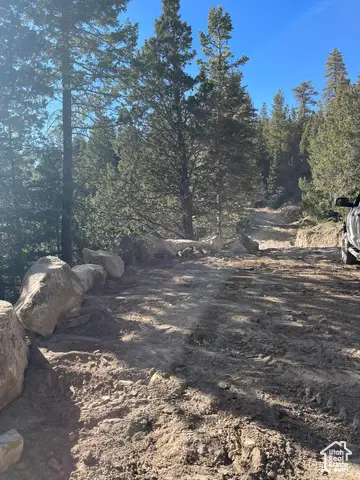 4330 N Blackfoot Dr, Alton, UT 84710 - Image #1