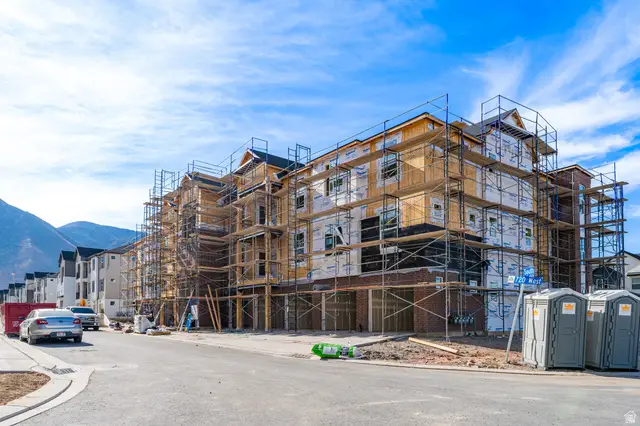 4655 S Alder Dr #H201, Mapleton, UT 84664 - Image #1