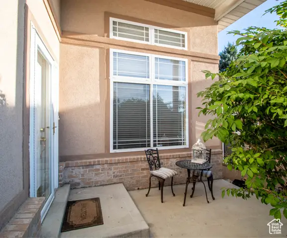 2288 E Emerald Hills Ct S, Salt Lake City, UT 84121 - Image #2