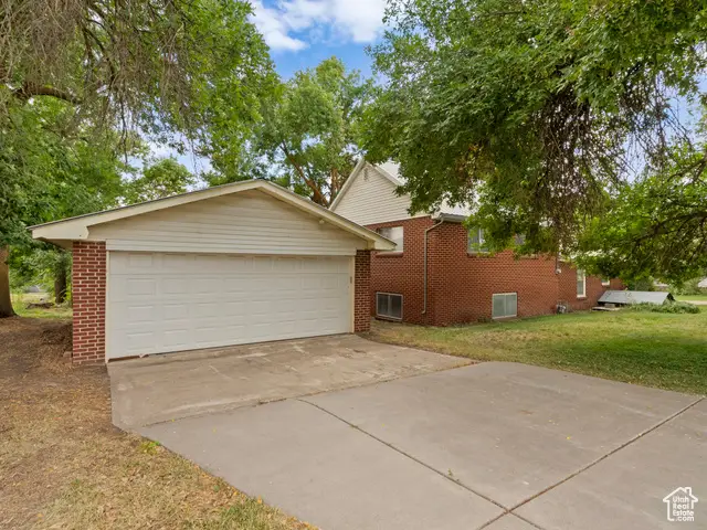 414 E 2625 N, Layton, UT 84041 - Image #2