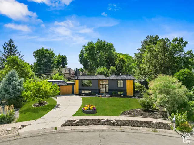 4856 S Colony Dr, Holladay, UT 84117 - Image #1