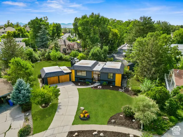 4856 S Colony Dr, Holladay, UT 84117 - Image #3