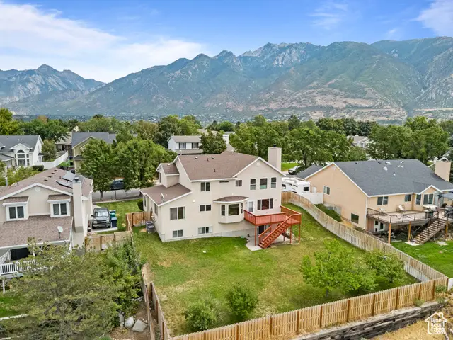 11966 S Bluff View Dr Dr E, Sandy, UT 84092 - Image #3