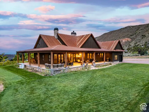 8552 W Sawtooth Park Dr, Vernal, UT 84078