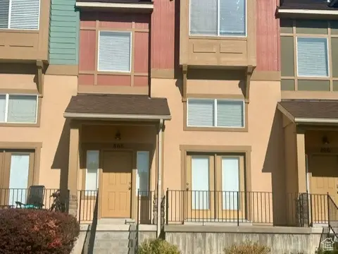 868 N Shepard Creek Pkwy, Farmington, UT 84025 - Image #2