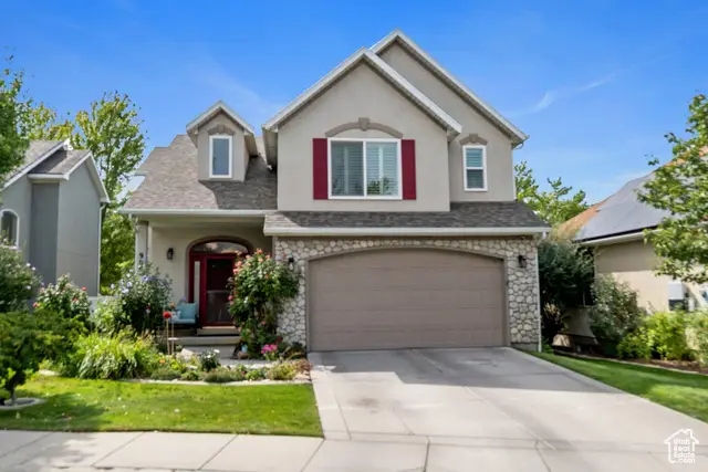 9092 S Enchanted Oak Ln E, Sandy, UT 84094 - Image #1