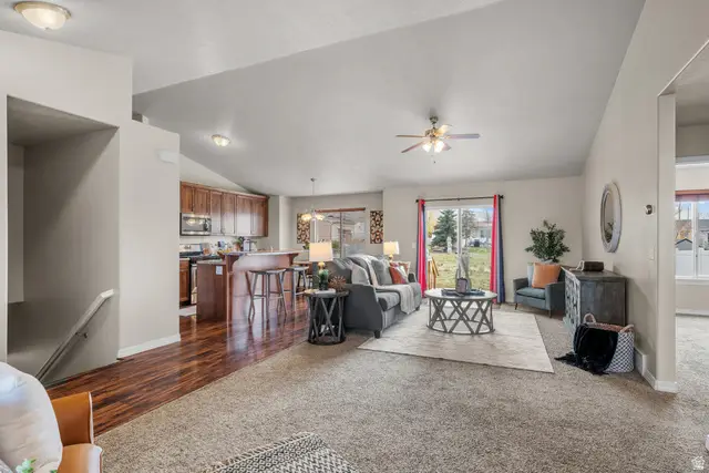 879 Sundown Ln, Tooele, UT 84074 - #3