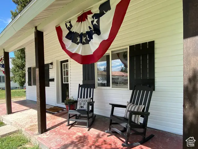 1032 Monroe St, Montpelier, ID 83254 - Image #1