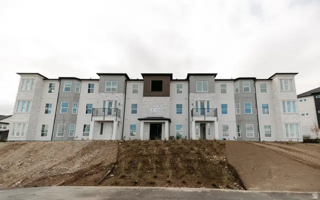 12778 S Pinnacle Peak Ln #F204, Herriman, UT 84096 - Image #1